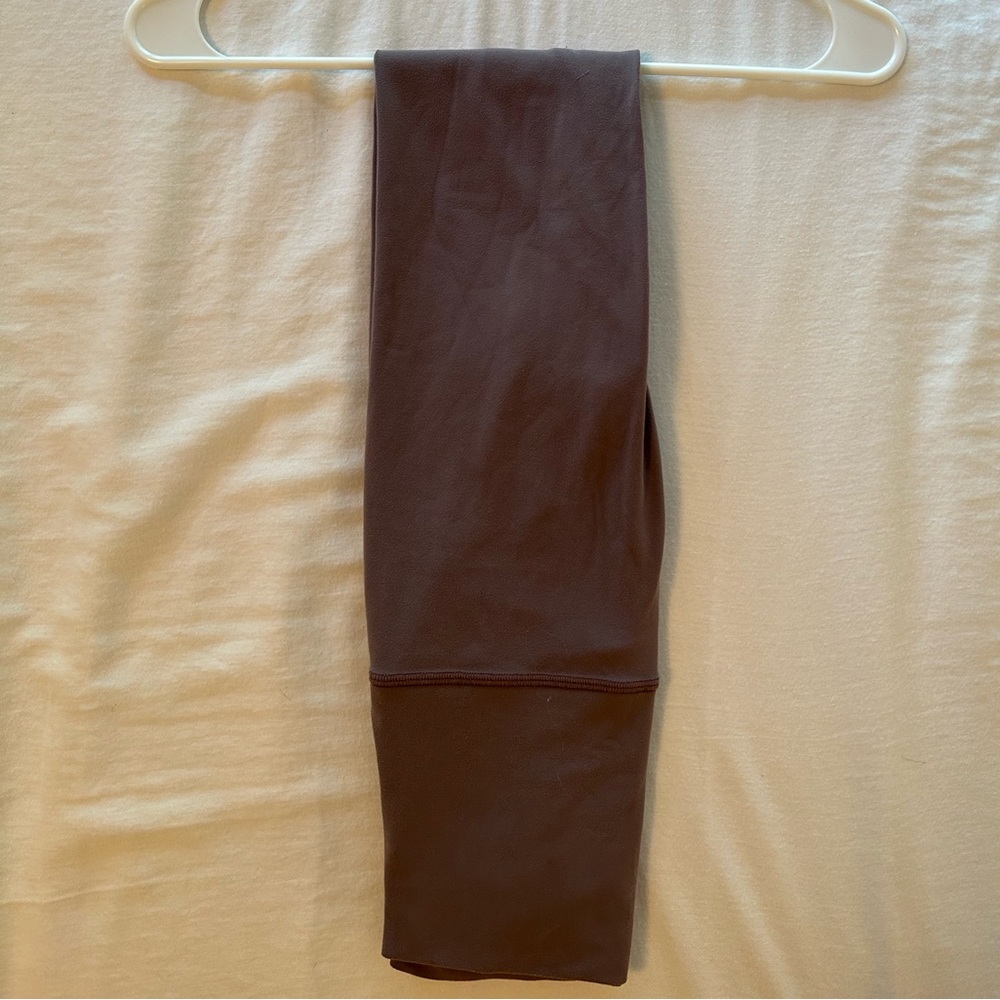 EUC LULULEMON PURPLE ALIGN LEGGINGS